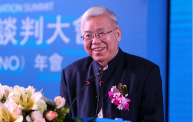 李明华