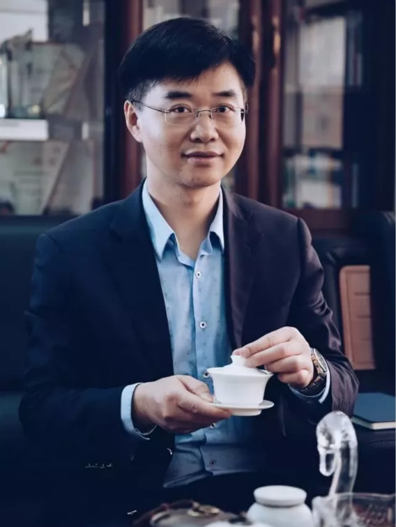 周伟东